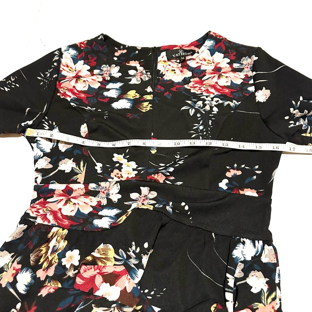 NWT Yathon Black Floral Short Sleeve Fit n' Flare Dress Women's M Medium - Picture 6 of 9